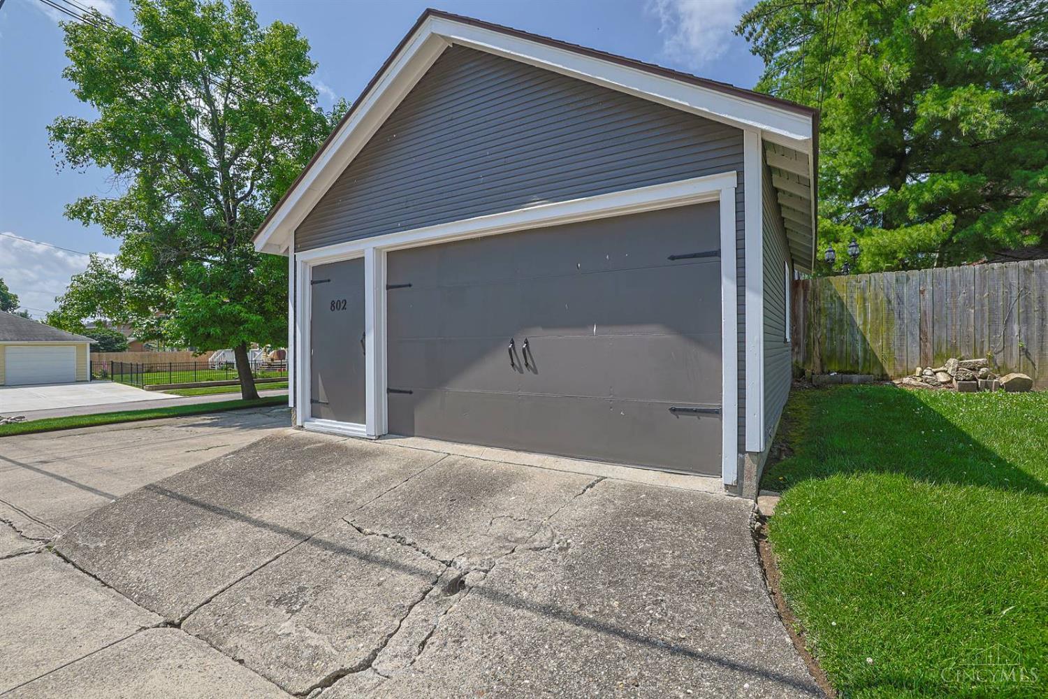 802 Main Street Hamilton, OH 45013 - Photo 51 of 55