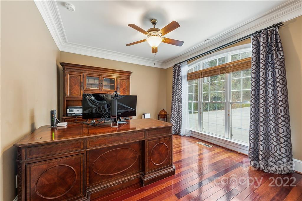 15501 Eagleview Drive Charlotte, NC 28278 - Photo 6 of 40 a room with furniture and view of kitchen