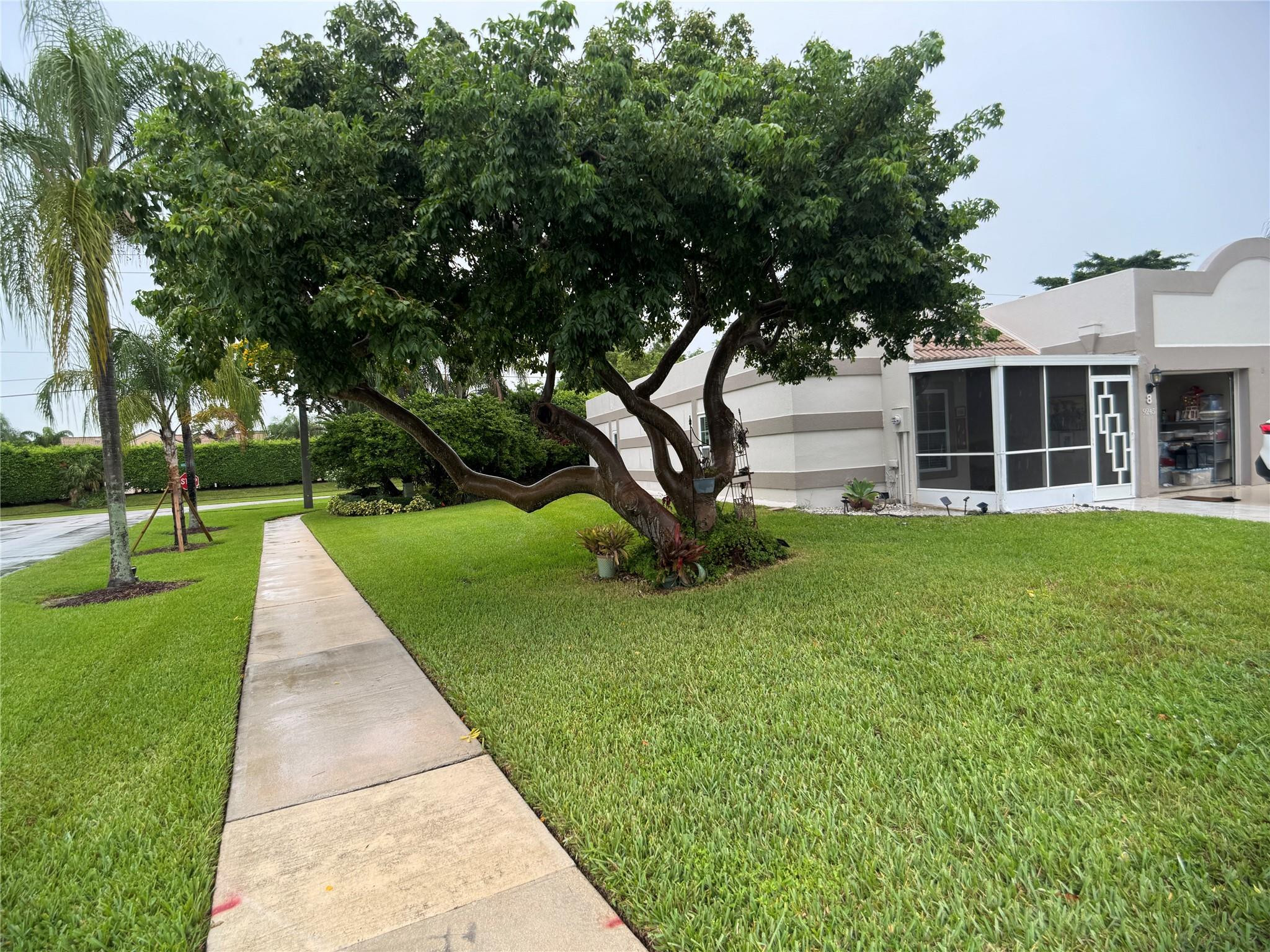 9245 Flynn Circle, Unit 8 Boca Raton, FL 33496 - Photo 30 of 36