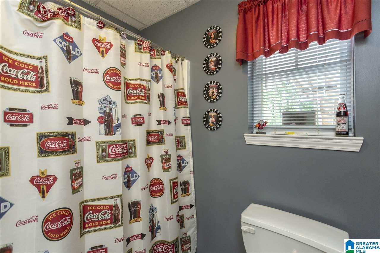 916 Arkadelphia Road Warrior, AL 35180 - Photo 33 of 49
