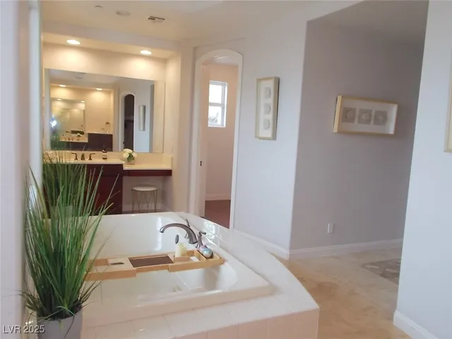 $4,600 | 10009 Amber Field Street, Las Vegas, NV 89178