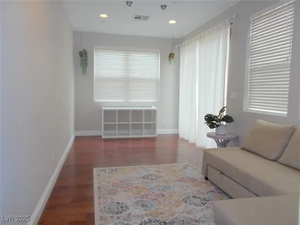 $4,600 | 10009 Amber Field Street, Las Vegas, NV 89178
