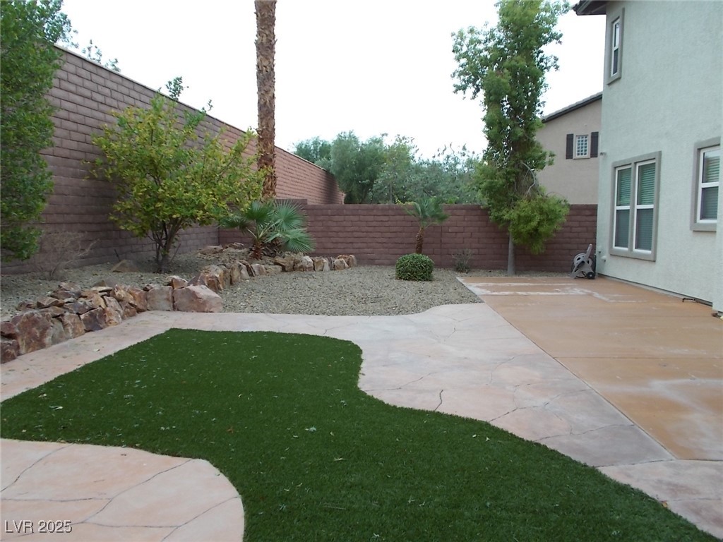 10009 Amber Field Street Las Vegas, NV 89178 - Photo 45 of 48