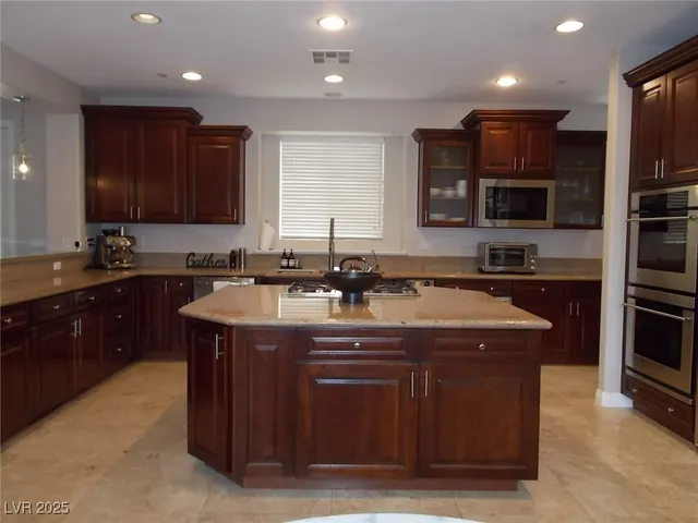 $4,600 | 10009 Amber Field Street, Las Vegas, NV 89178