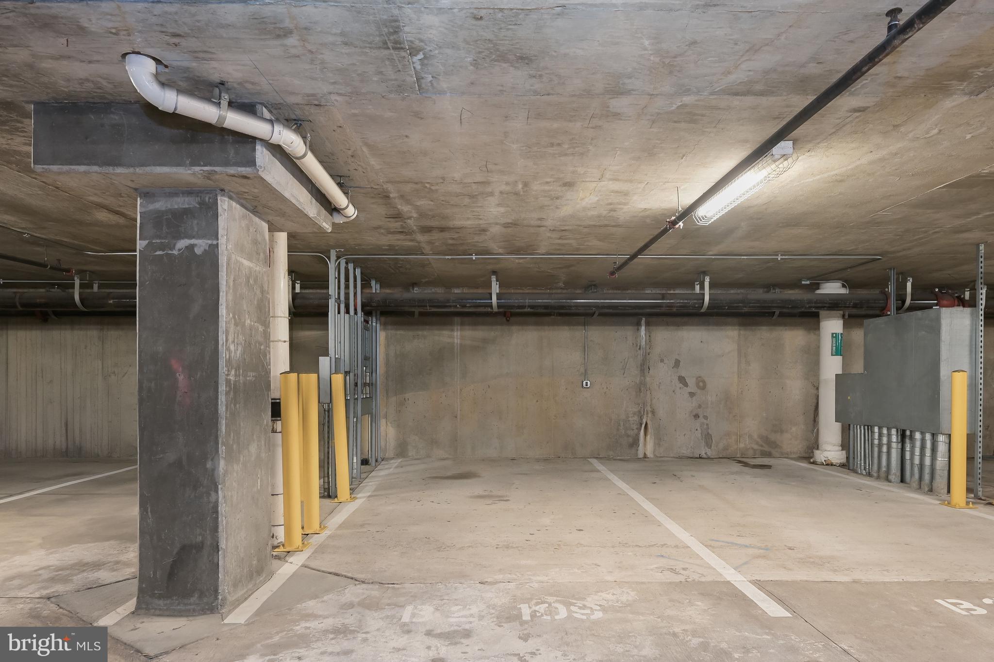 2425 L Street Northwest, Unit 709 Washington, DC 20037 - Photo 19 of 24 a view of parking garage