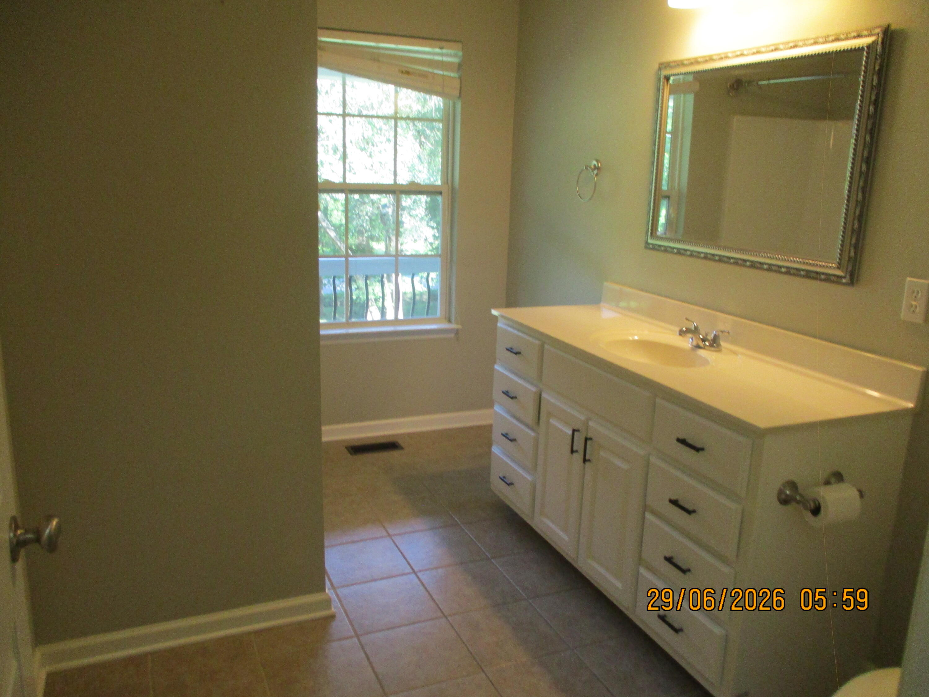 10721 Dallas Hollow Road Soddy-Daisy, TN 37379 - Photo 18 of 29 15 - Hall Bath 1