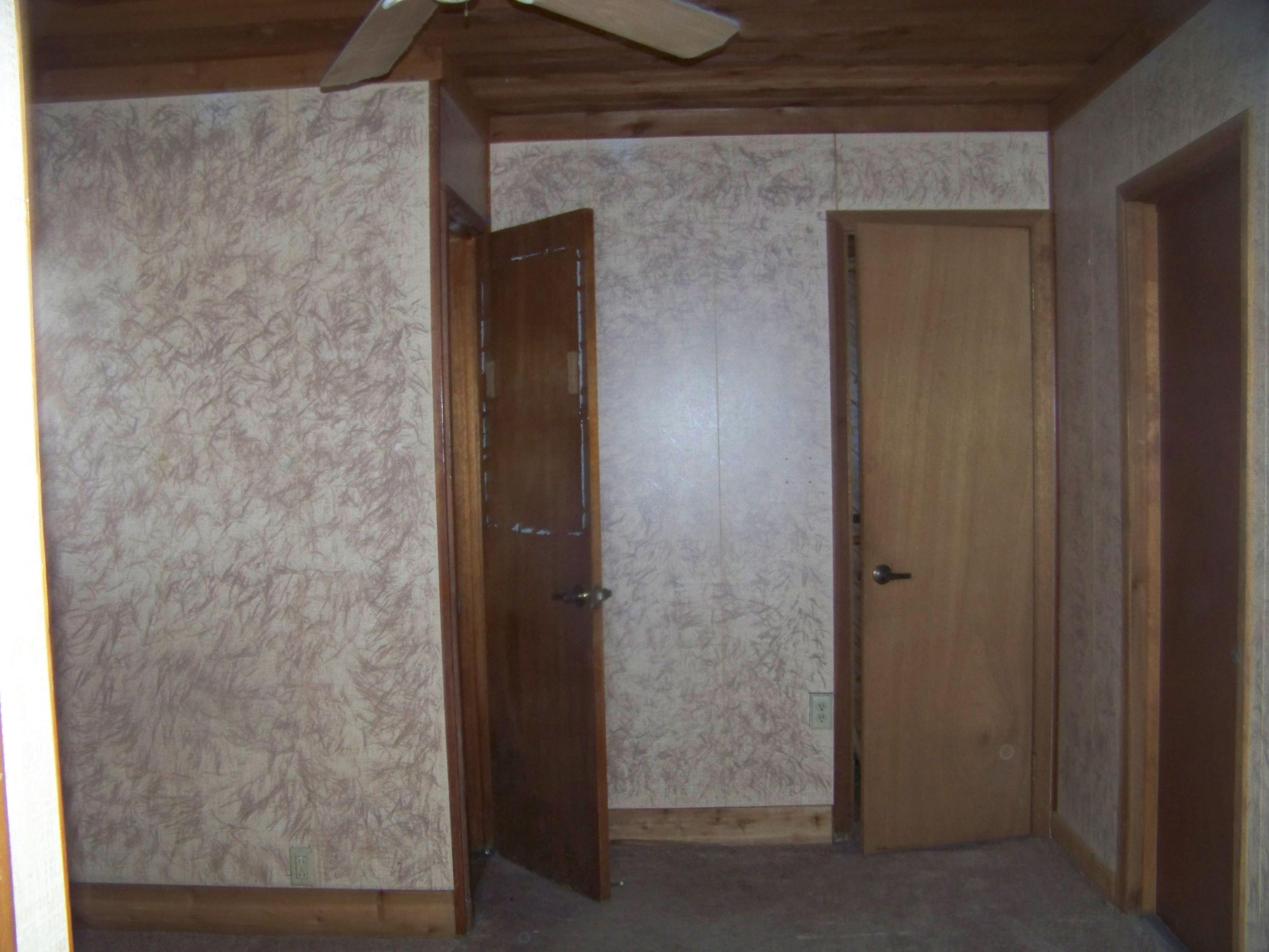 3838 Gulfstream Road Palm Springs, FL 33461 - Photo 5 of 29 Office & 1/2 Bath in Garage