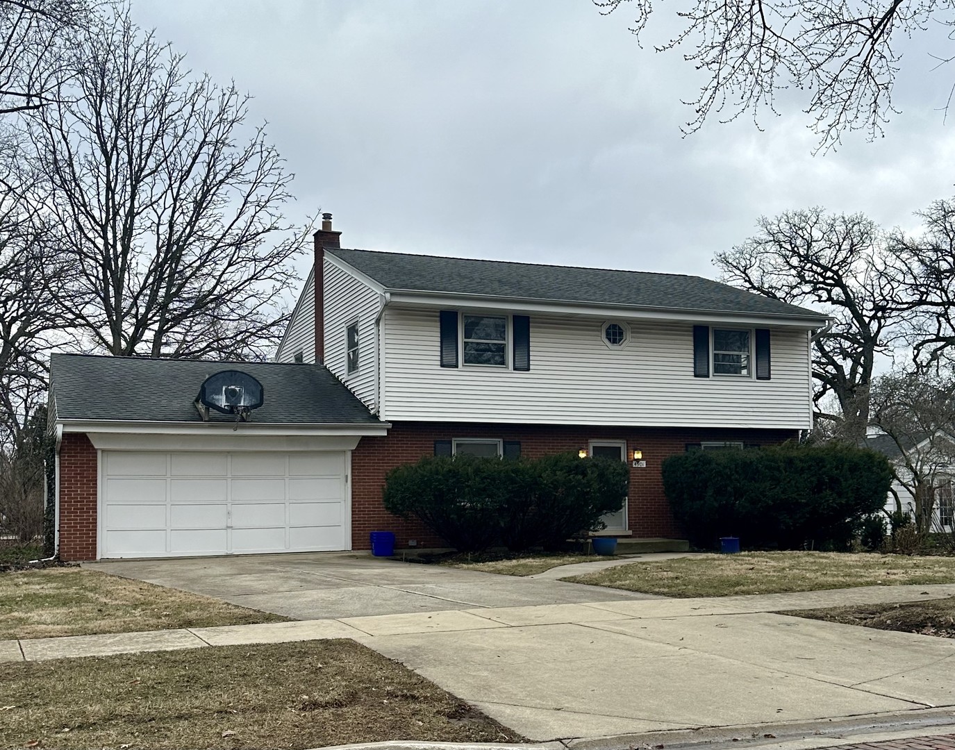 4901 Middaugh Avenue, Downers Grove, IL 60515 Compass