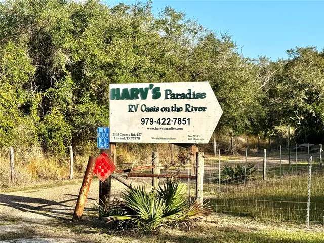 $575,000 | 2165 County Road 457, Palacios, TX 77465