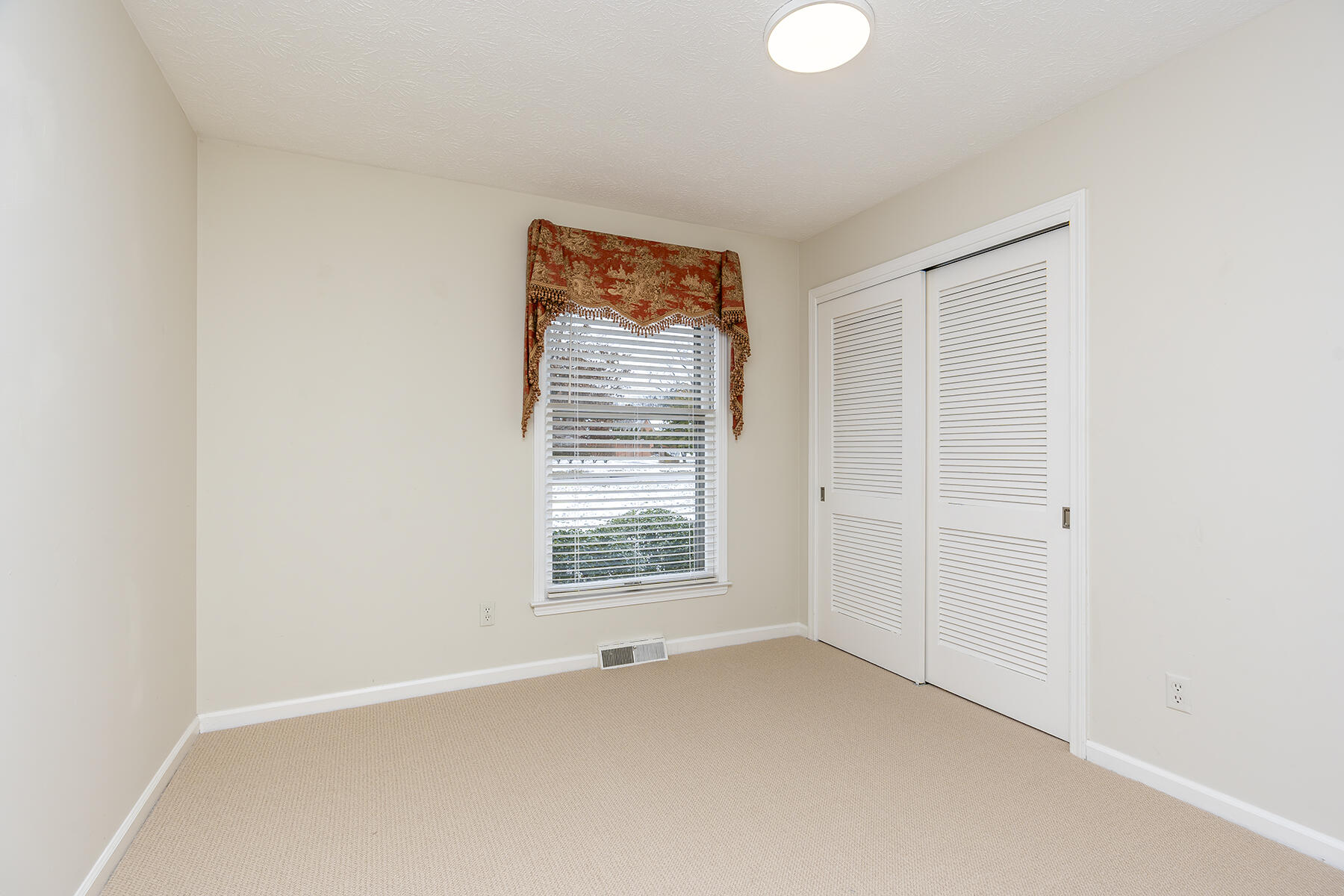 3228 Tates Creek Road Lexington, KY 40502 - Photo 22 of 33 3228tates22