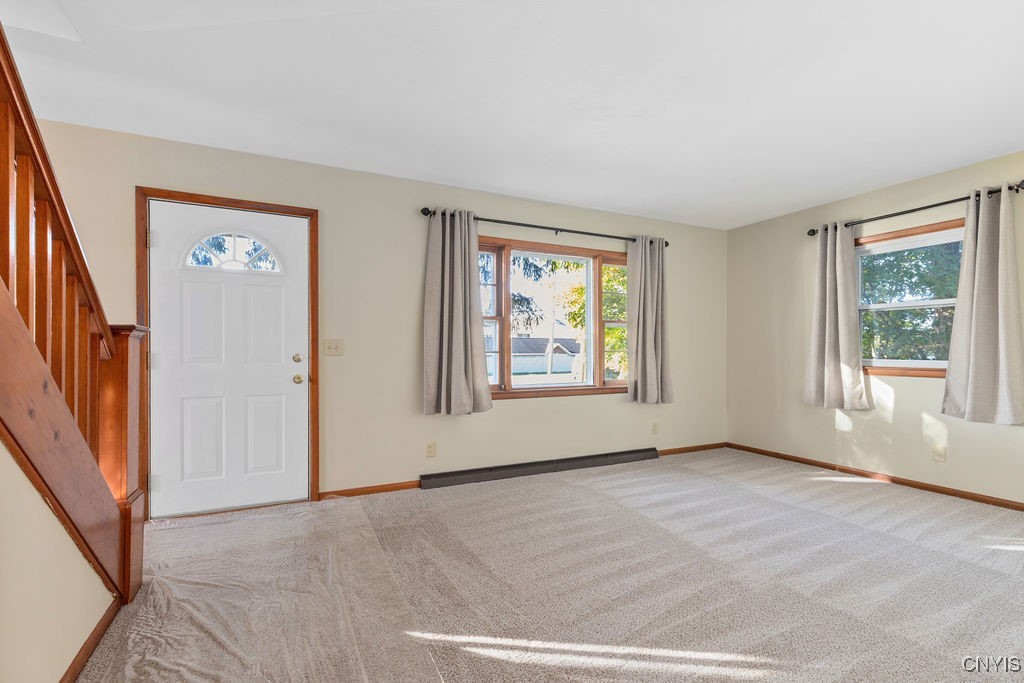 4799 Buckley Road Clay, NY 13090 - Photo 5 of 36