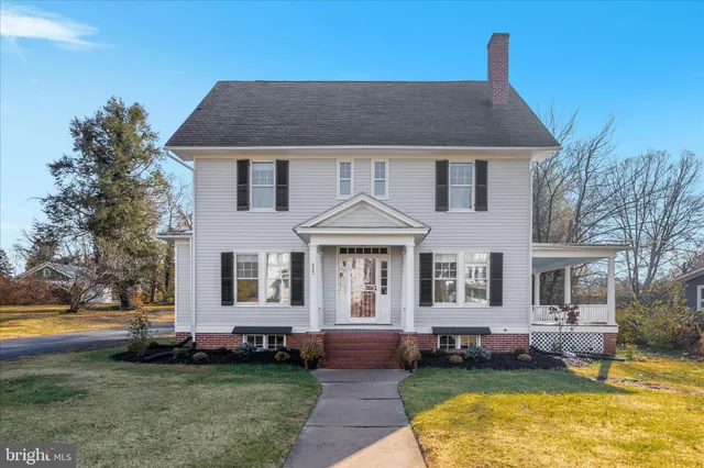 $949,900 | 422 North Main Street, Woodstock, VA 22664