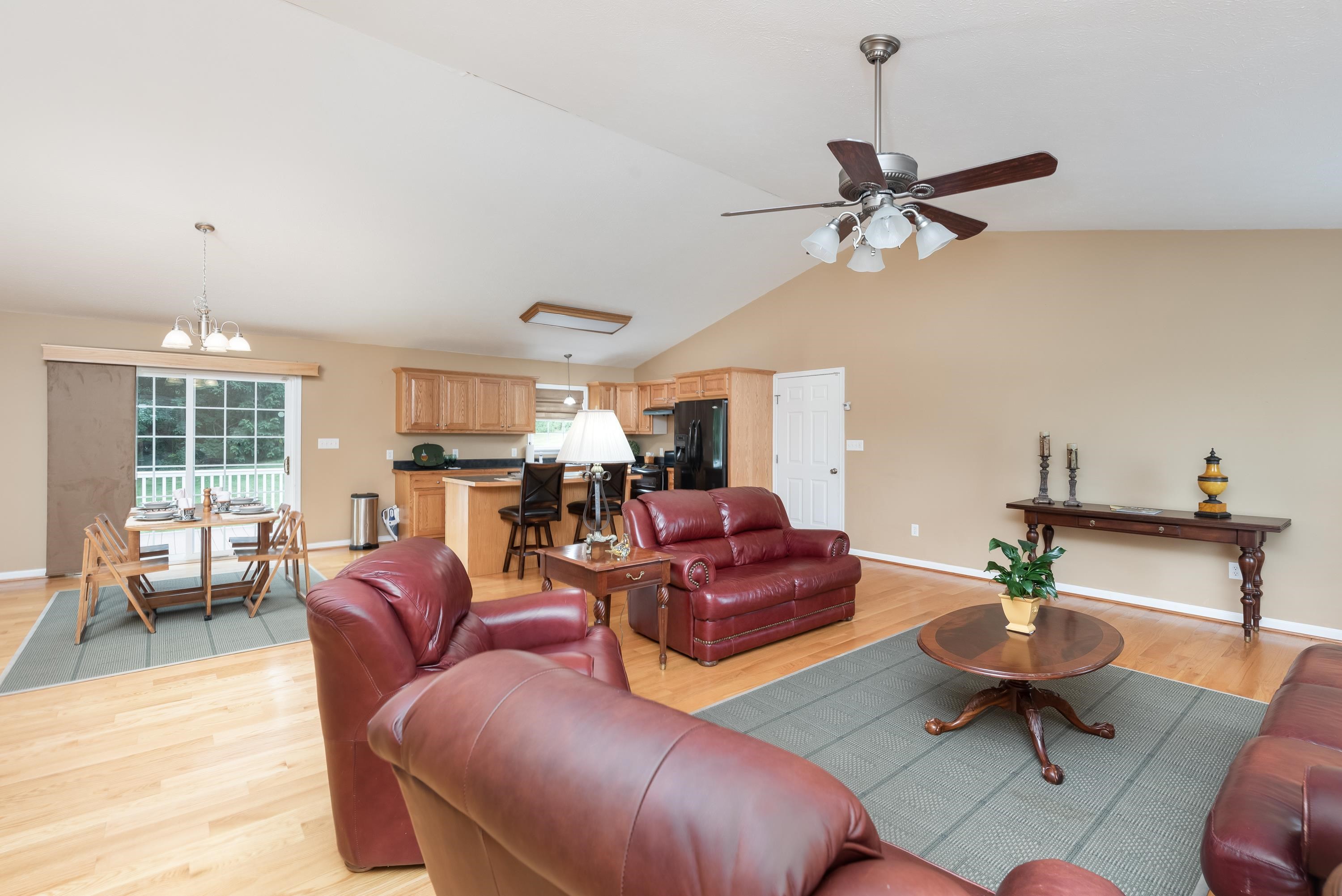 3934 Shutterlee Mill Road Staunton, VA 24401 - Photo 10 of 49 a living room with furniture