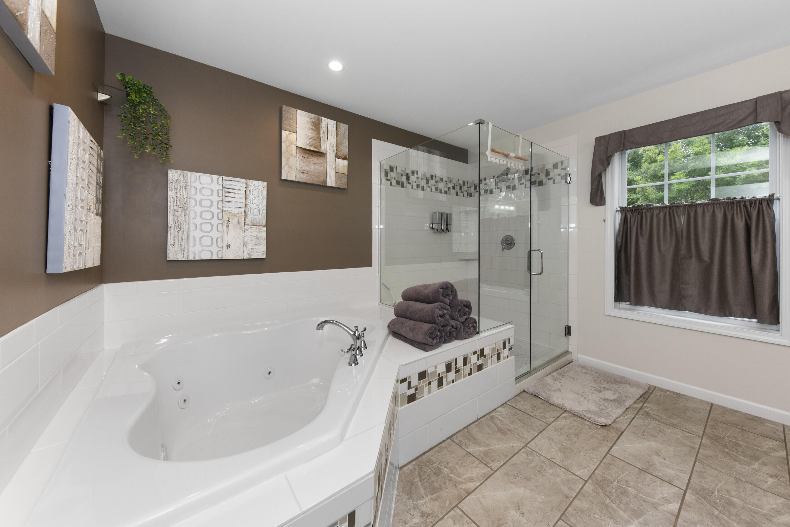 5307 Dickson Road Howell, MI 48843 - Photo 35 of 55 Primary Bath.3