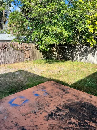 $2,200 | 3945 Chapel Street, West Palm Beach, FL 33403