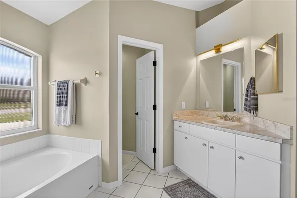 $429,900 | 702 Tuscanny Street, Brandon, FL 33511