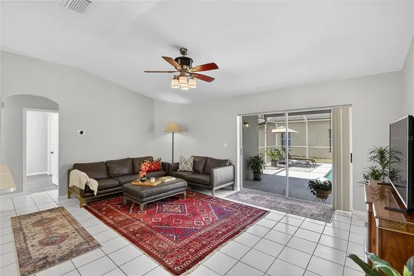 $429,900 | 702 Tuscanny Street, Brandon, FL 33511