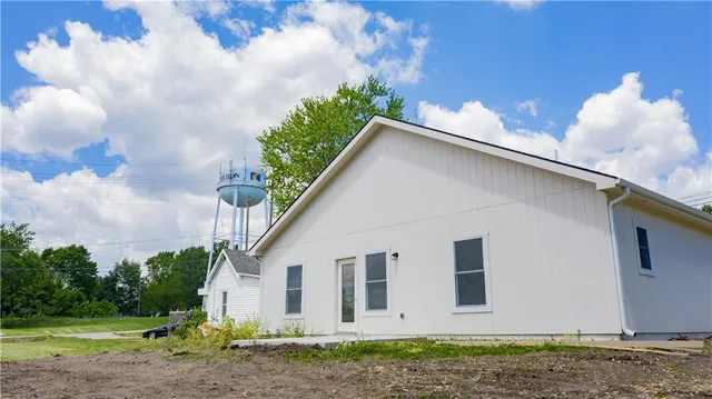 $285,000 | 606 East 3rd Street, Cameron, MO 64429