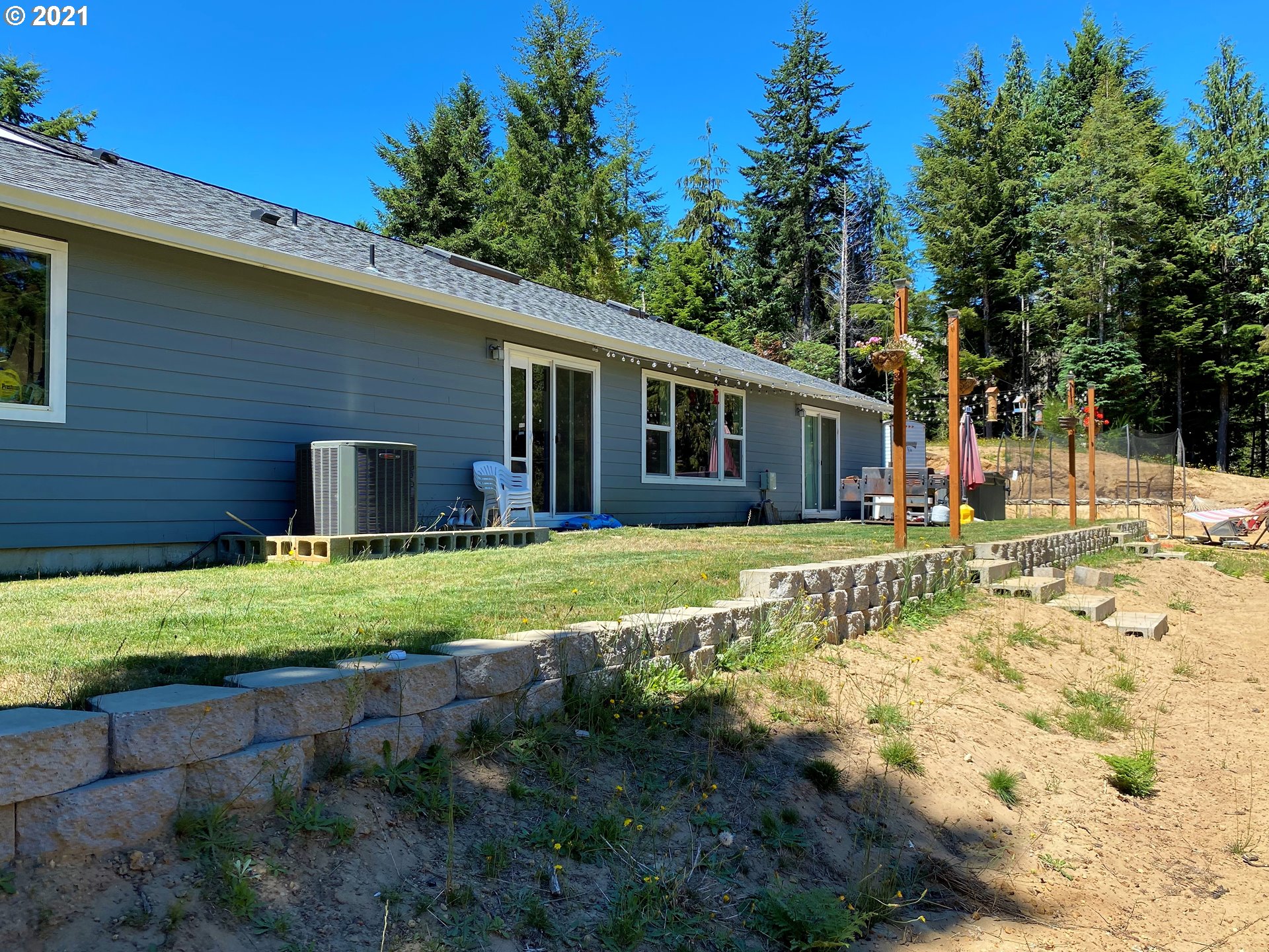 69311 Caleb Road North Bend, OR 97459 - Photo 10 of 28 Gallery Image 10