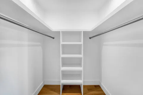 $1,225,000 | 68 Foster Avenue, Unit 8, Hampton Bays, NY 11946