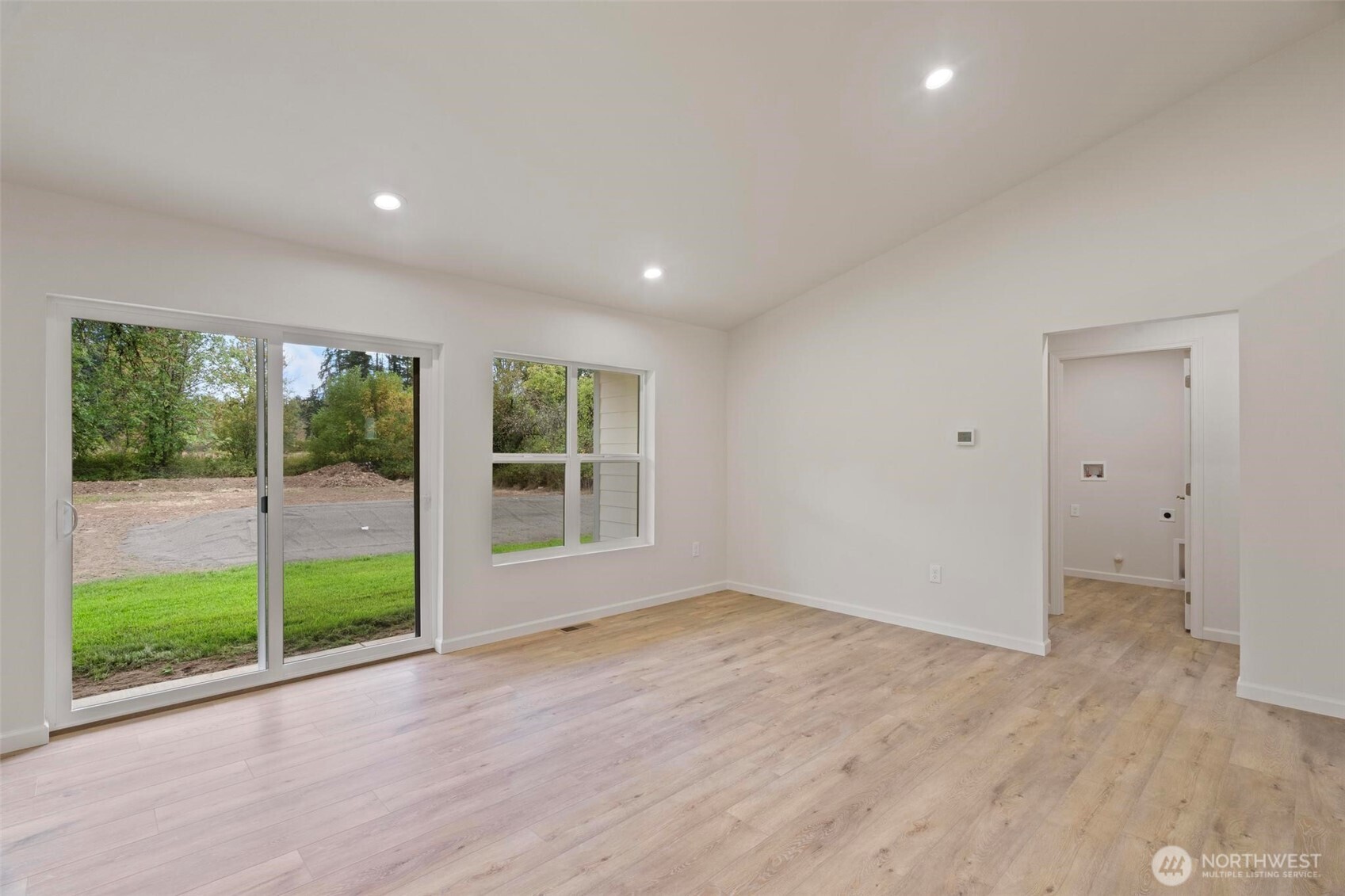 905 Byham Road Winlock, WA 98596 - Photo 8 of 40