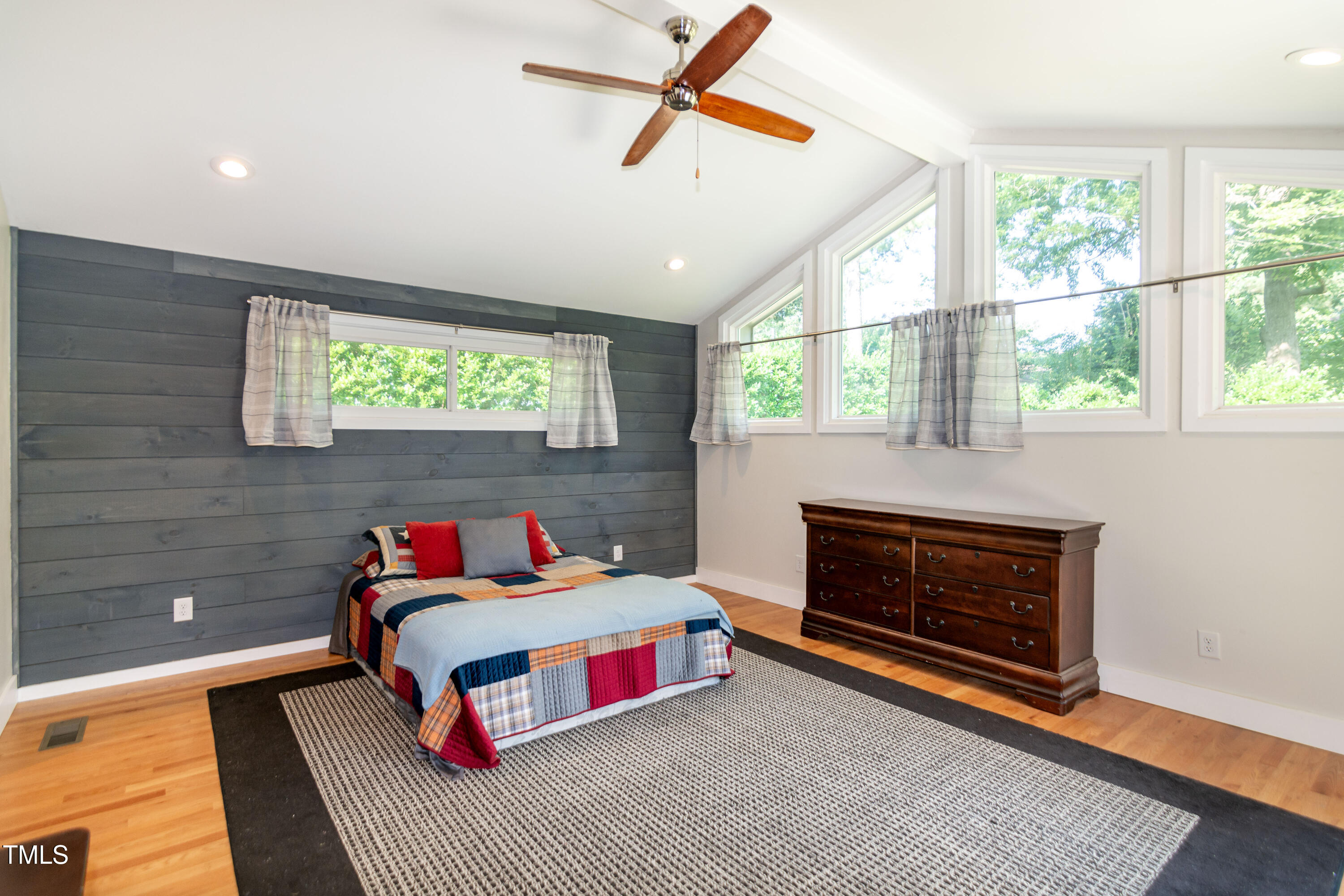3711 Corbin Street Raleigh, NC 27612 - Photo 22 of 65 RJP_X_5216