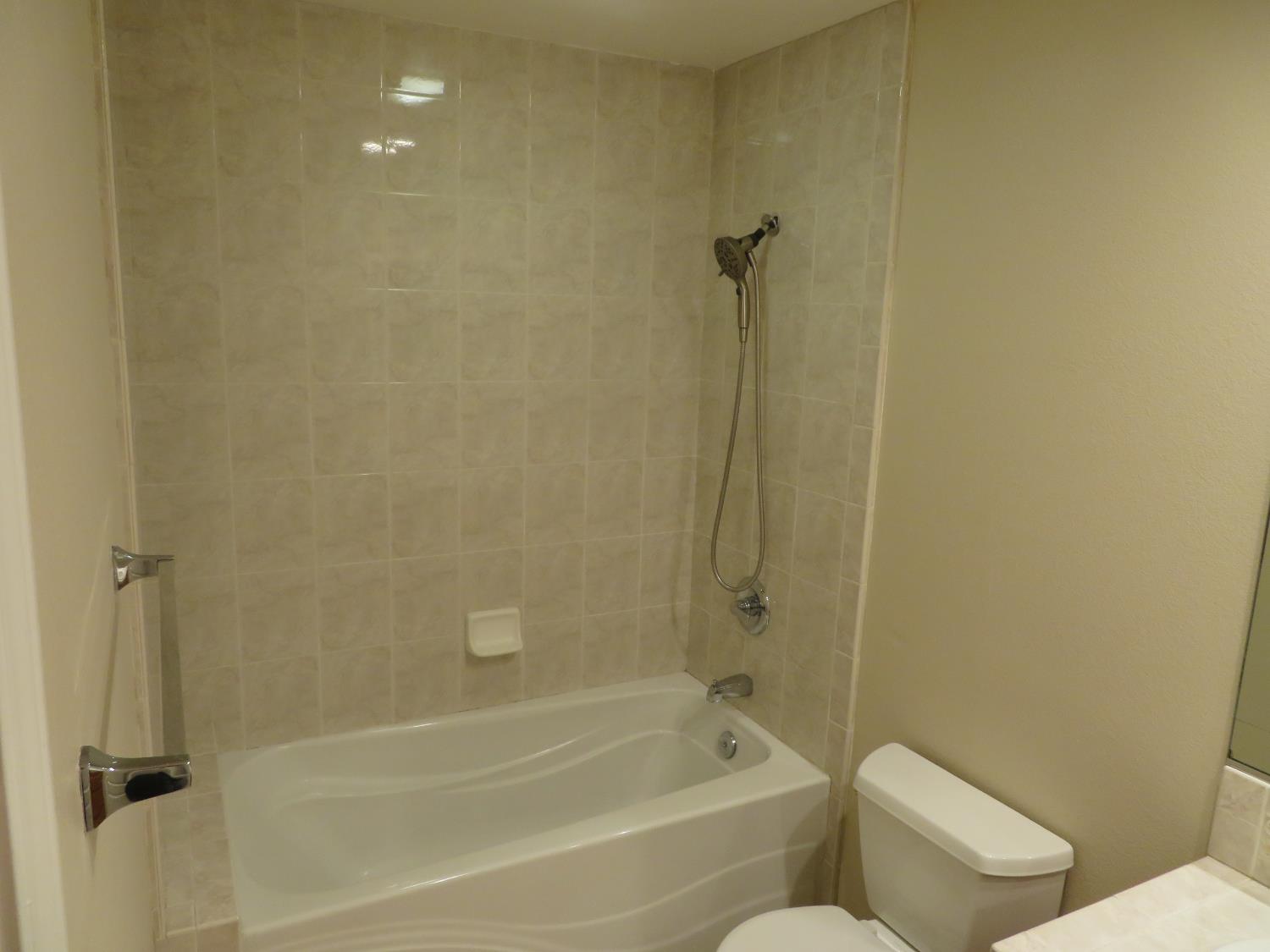 4 Rasha Court Sacramento, CA 95831 - Photo 25 of 33