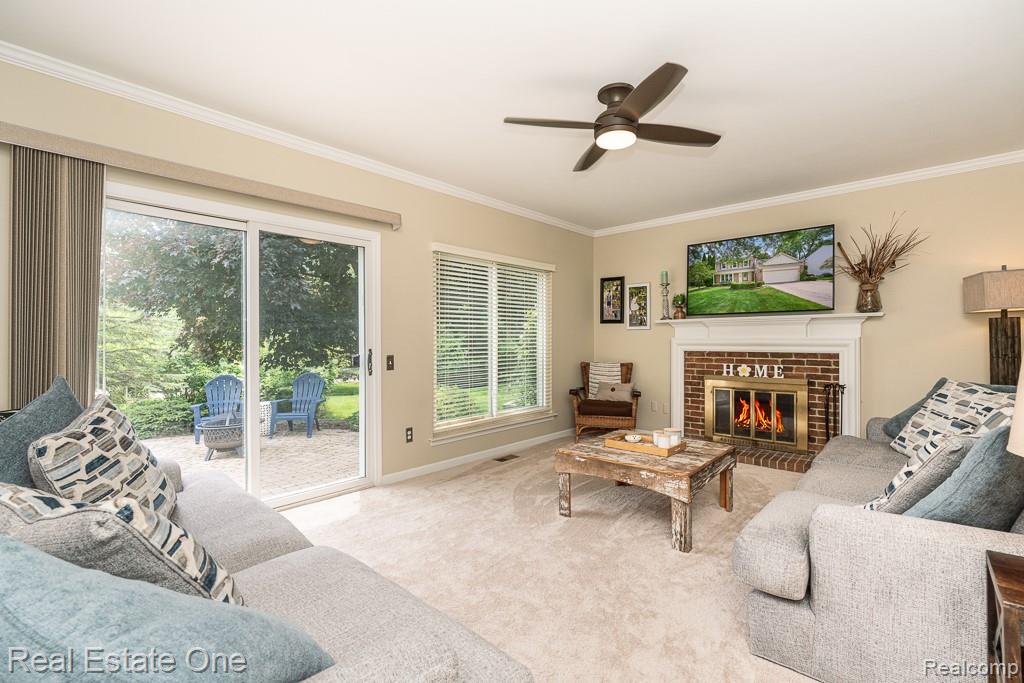 606 Whitney Drive Rochester, MI 48307 - Photo 17 of 42 606 Whitney_MLS-017.jpg