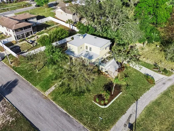 $759,000 | 190 Crystal Lake Drive, Clermont, FL 34711