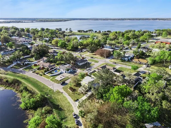$759,000 | 190 Crystal Lake Drive, Clermont, FL 34711