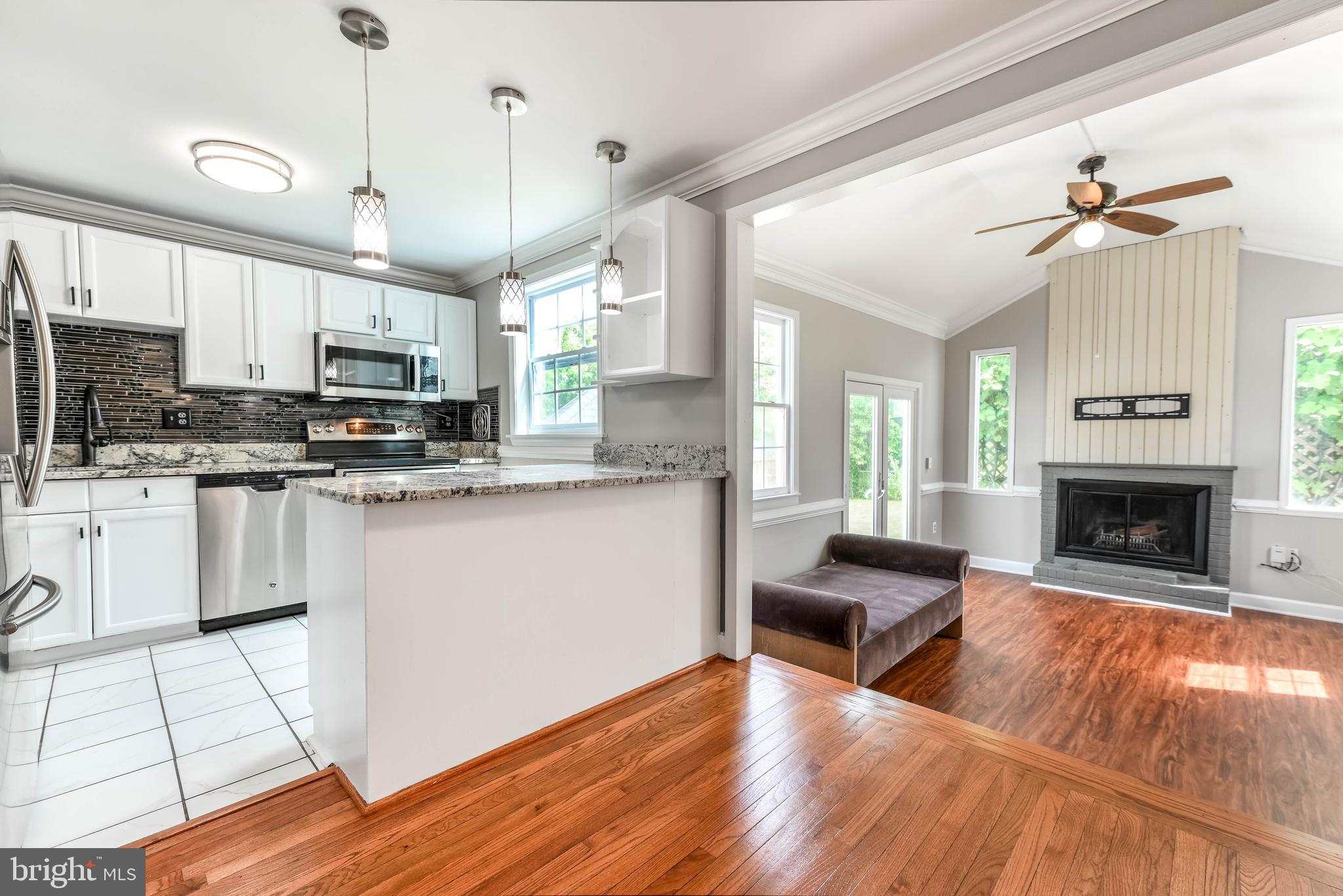 1308 East Beech Road Sterling, VA 20164 - Photo 9 of 33 Gallery Image 9