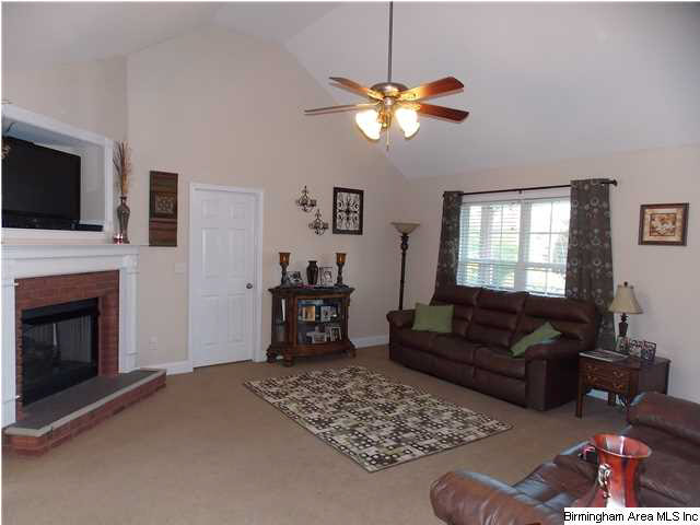 1493 Thomas Road Warrior, AL 35180 - Photo 8 of 26