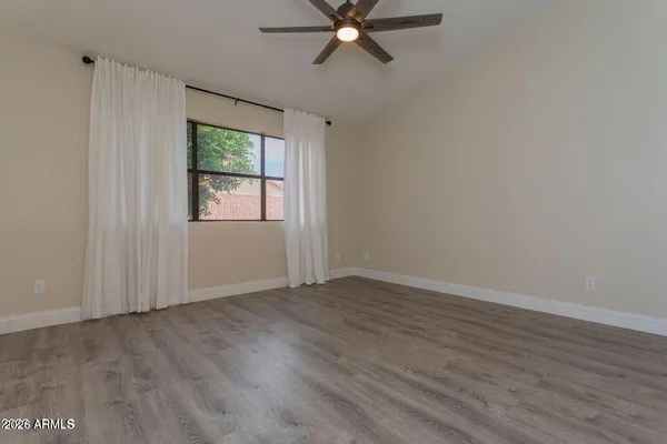 $2,400 | 13642 South 42nd Place, Phoenix, AZ 85044