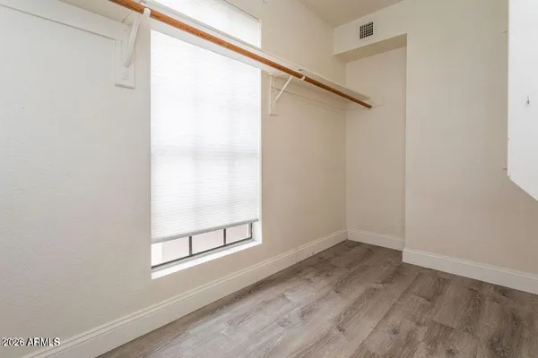 $2,400 | 13642 South 42nd Place, Phoenix, AZ 85044