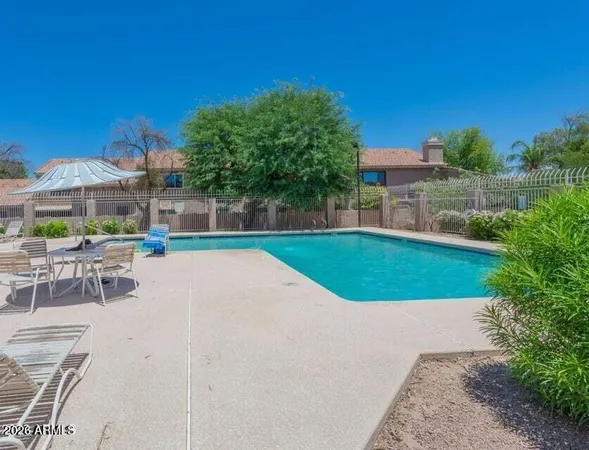 $2,400 | 13642 South 42nd Place, Phoenix, AZ 85044