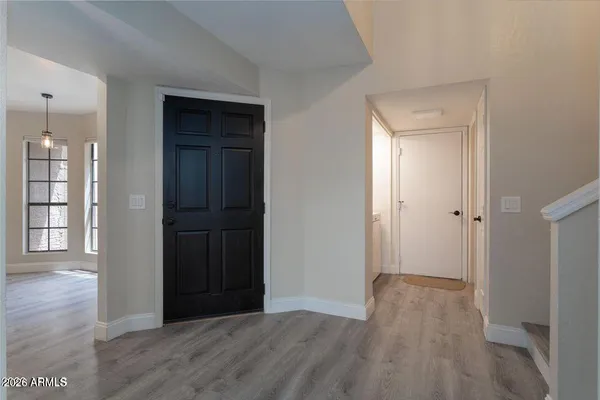 $2,400 | 13642 South 42nd Place, Phoenix, AZ 85044