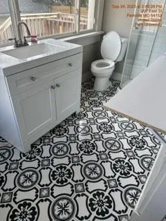 $220,000 | 207 East Street, Parkville, MO 64152