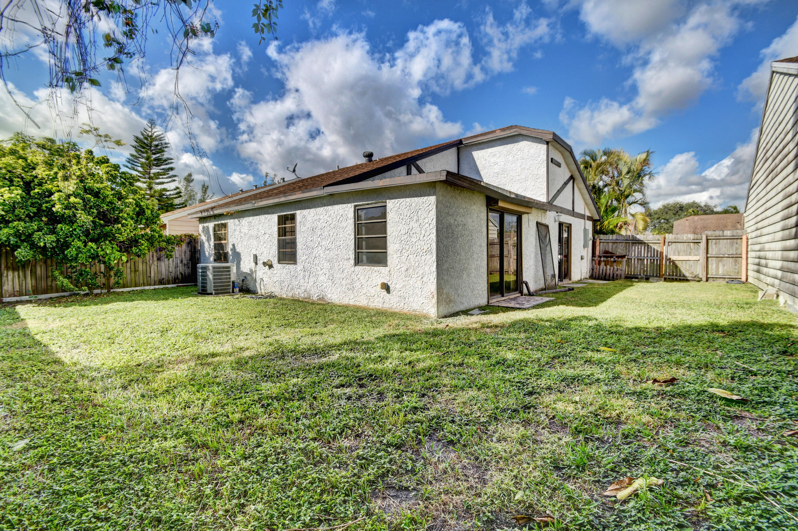 11134 Goss Lane Boca Raton, FL 33428 - Photo 2 of 32 Big Back Yard