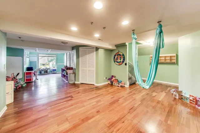 $375,000 | 34113 North Primrose Court, Round Lake, IL 60073