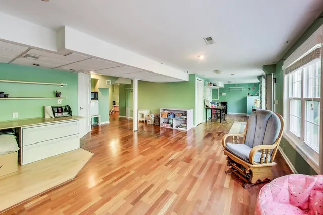 $375,000 | 34113 North Primrose Court, Round Lake, IL 60073