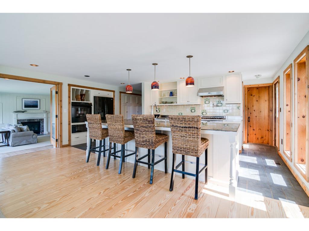 191 3 Mile Road Hanover, NH 03755 - Photo 4 of 27