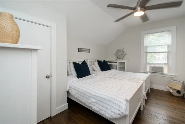 $3,300 | 33 Slocum Street, Newport, RI 02840