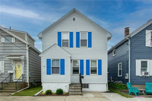$3,300 | 33 Slocum Street, Newport, RI 02840