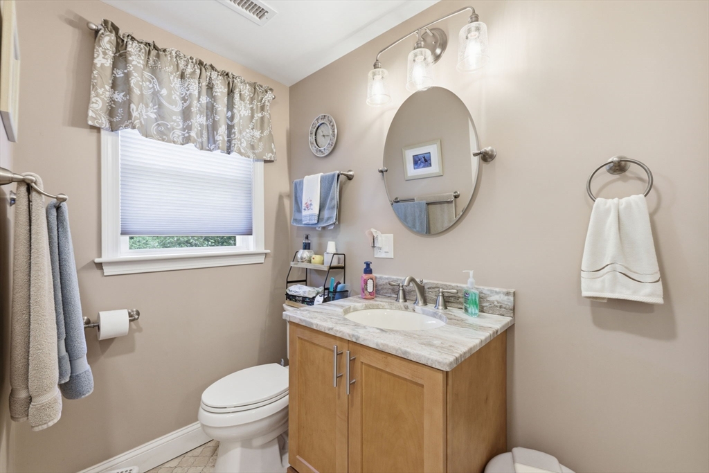 18 Tremont Street Billerica, MA 01821 - Photo 24 of 42
