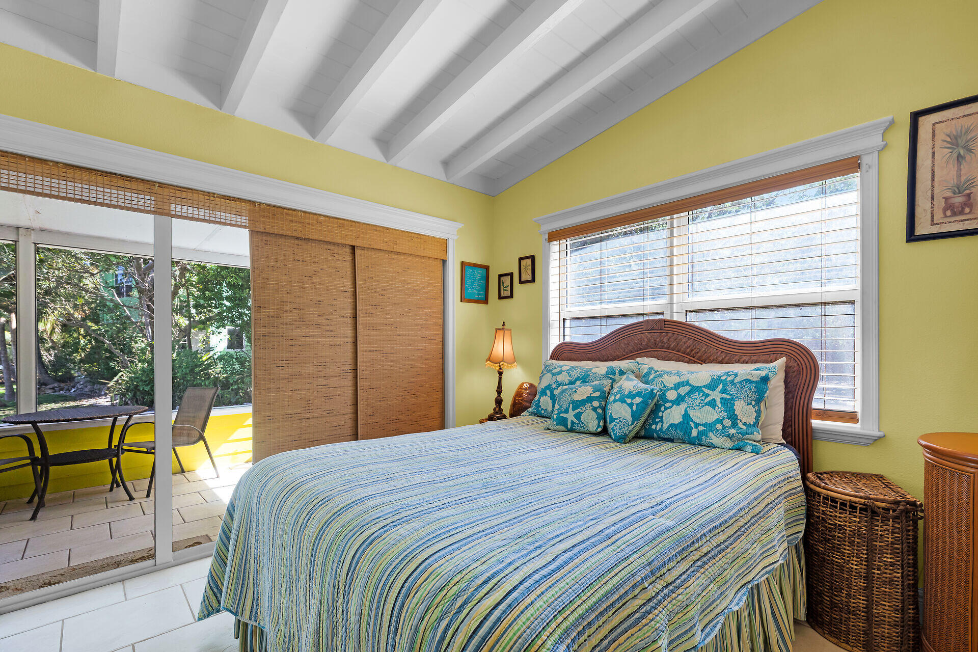 901 43rd Street Marathon, FL 33050 - Photo 20 of 33 Primary EnSuite