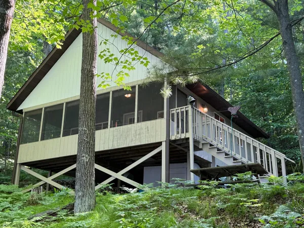 $459,000 | N888 Leach Lake Road, Barronett, WI 54871
