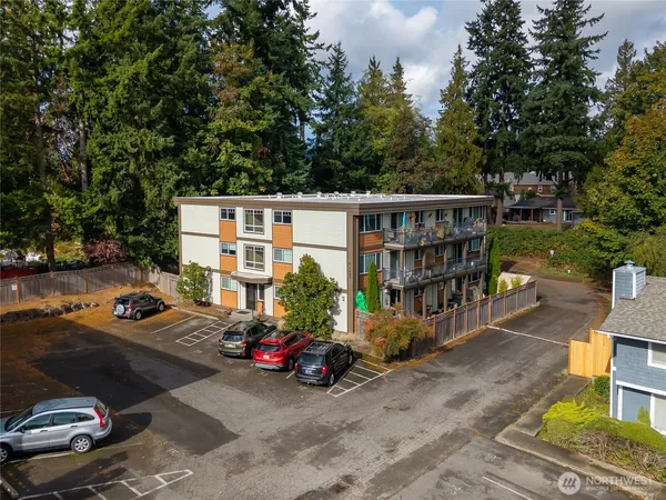 $460,000 | 7505 212th Street Southwest, Unit C301, Edmonds, WA 98026