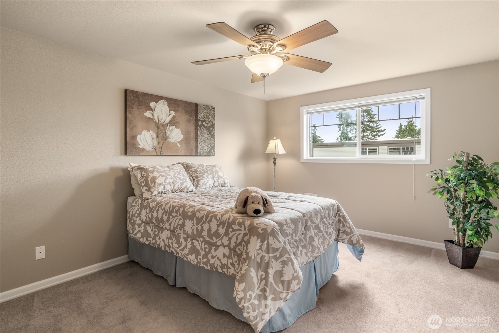 7505 212th Street Southwest, Unit C301 Edmonds, WA 98026 - Photo 21 of 40