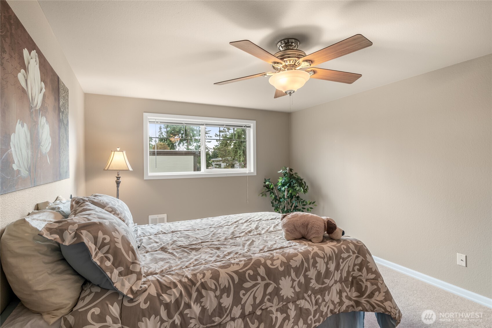 7505 212th Street Southwest, Unit C301 Edmonds, WA 98026 - Photo 22 of 40