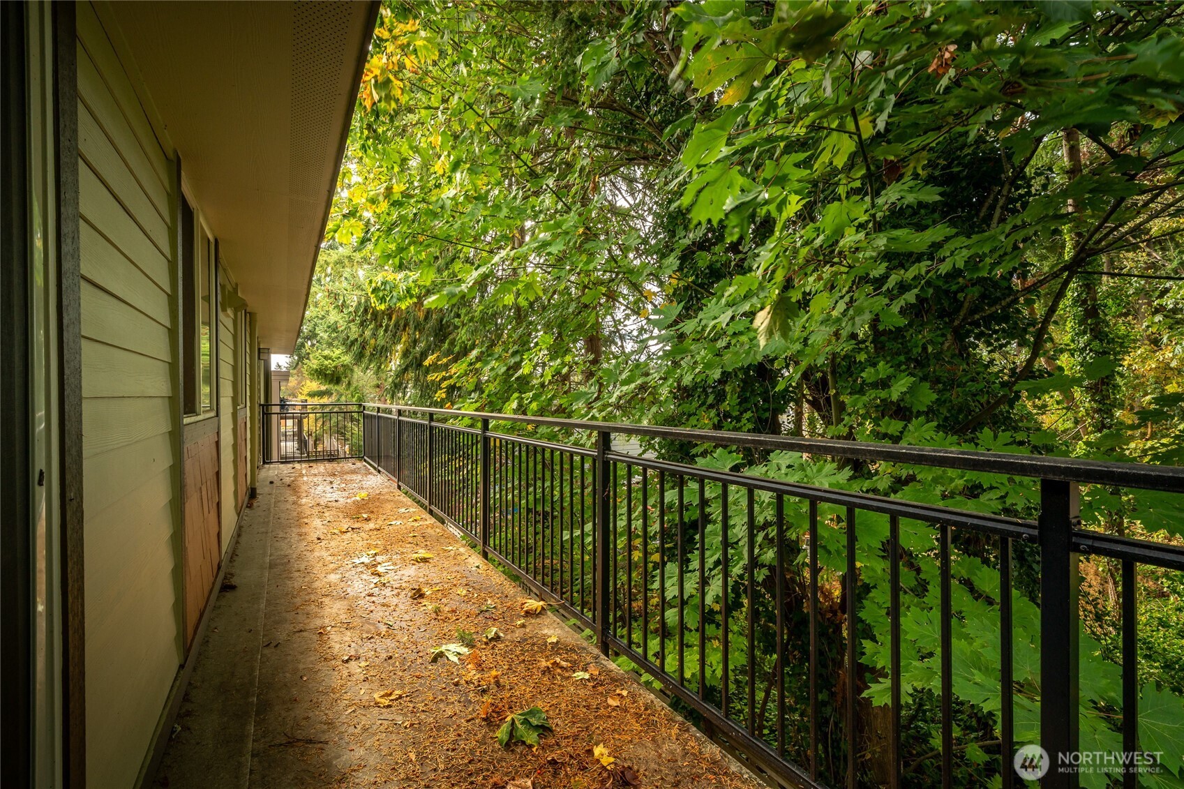 7505 212th Street Southwest, Unit C301 Edmonds, WA 98026 - Photo 30 of 40